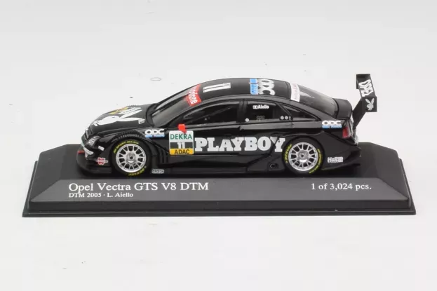 Minichamps Opel Vectra Gts V8 N 11 Playboy Dtm 2005 L.aiello 1:43 54611